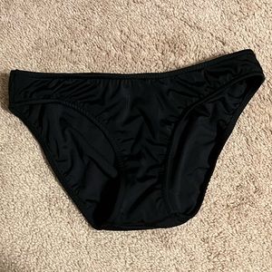 Venus - Black Classic Scoop Front Bikini Bottom - Size 8 - Medium Coverage -NWOT